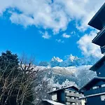 Mont-blanc View Skiing Parking Chamonix