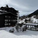 公寓 Mont-blanc View Skiing Parking 霞慕尼